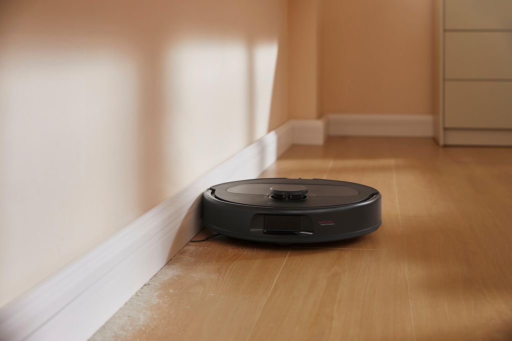 roborock QV 35A Staubsauger Roboter mit Wischfunktion&Hebarem Wischmopp 8.000pa (Upgrade von Qrevo/Qrevo Plus),Anti - Verfilzungsbürste, All - in - One Dock