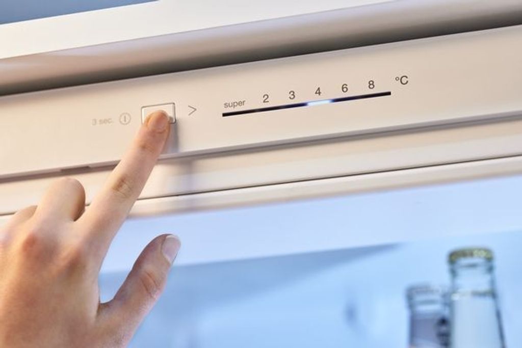 Neff Constructa Kühlschrank CK222NSE0, 560er Nische