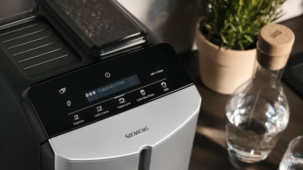 Siemens TF303E01 EQ300 Espressomaschine (silber; 1300W)