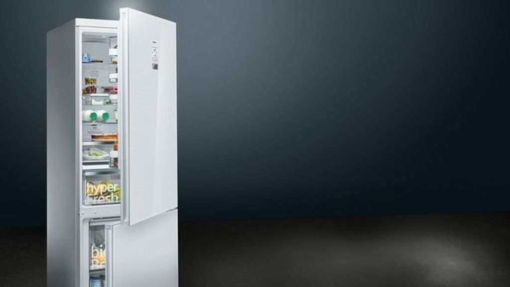 Siemens iQ500 KI72LADE0, 248 l, Integriert, E, 36 dB, SN - ST, 3 kg/24h
